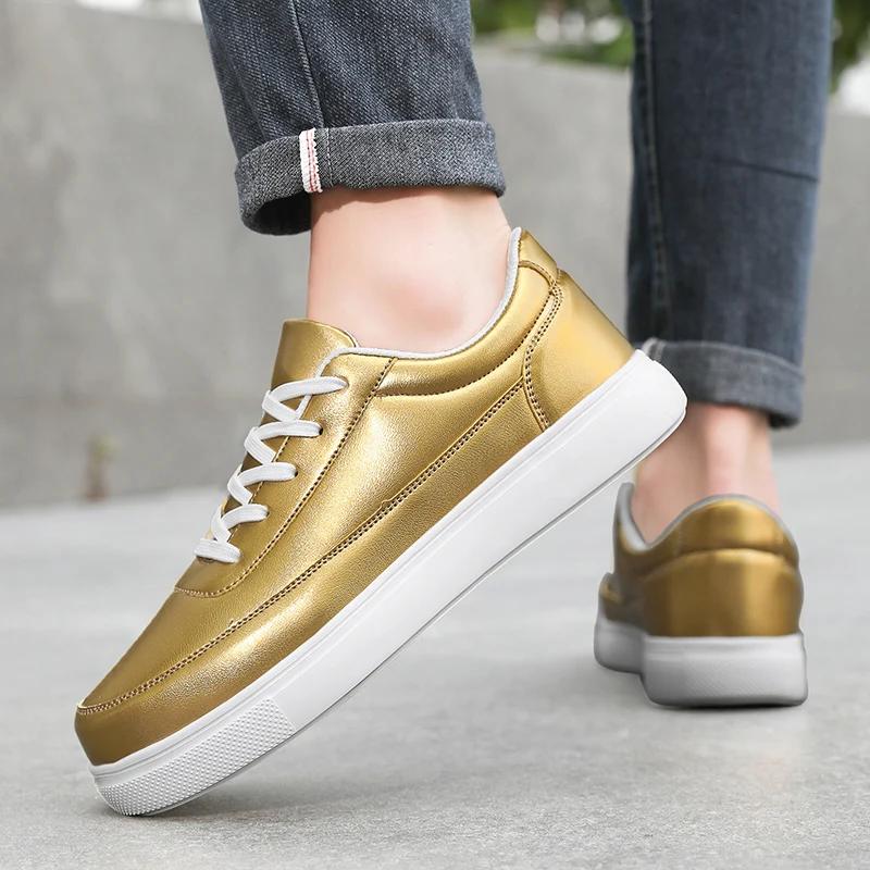 Latest Classic Men's Casual Solid Color Explosive Men's Shoes Fashion and Versatile Outdoor Lightweight Skateboarding Shoes