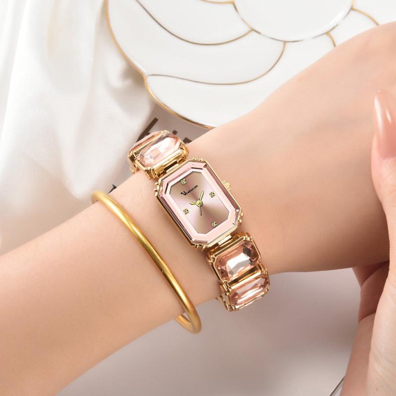 ЧАСЫ ЖЕНСКИЕ С БРИЛЛИАНТАМИ VA VA VOOM Маленький зеленый квадратный циферблат Кварцевые часы Женственность Личность Часы Женские