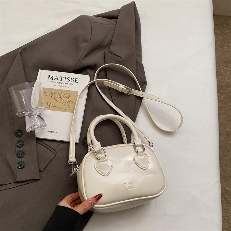 Летняя популярная маленькая сумка женская новая модная универсальная сумка через плечо высококлассная портативная сумка-боулинг