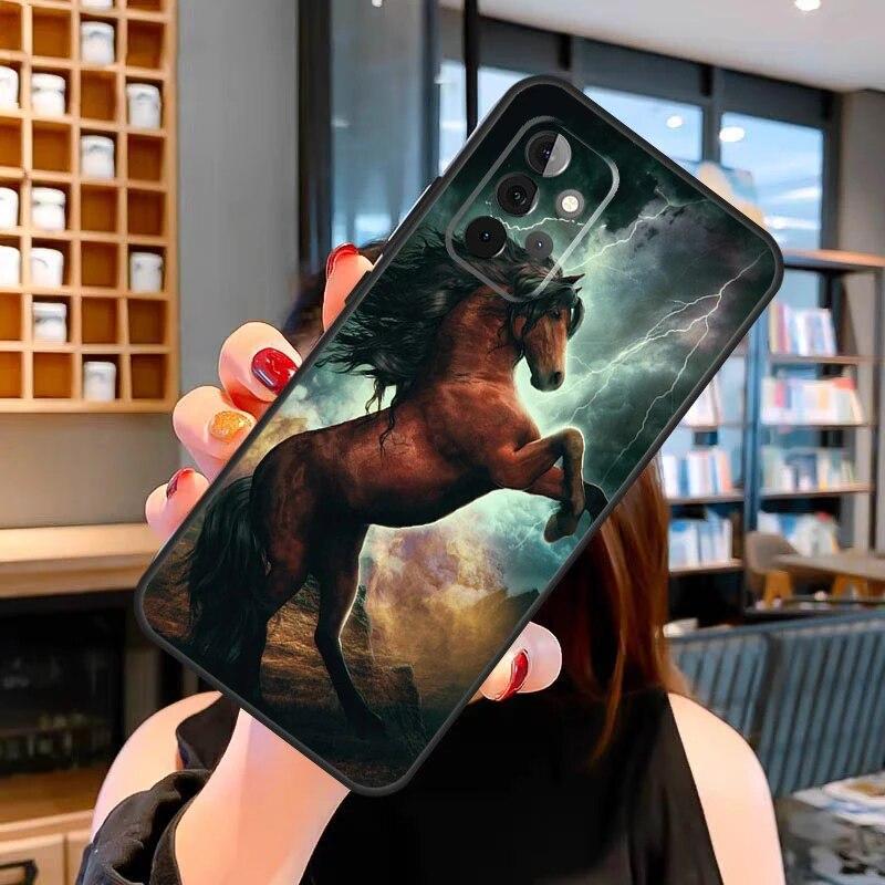 Чехол для телефона с лошадью для iPhone Samsung Galaxy Redmi Xiaomi Oppo OnePlus Note SA 7 8 9 10 11 12 13 14 20 21 22 23 53 54 Pro Max Plus Ultra TPU Soft