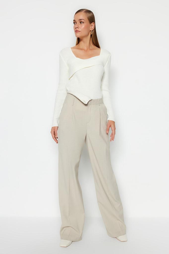 Женский элегантный свитер цвета экрю с квадратным воротником, трикотажный свитер