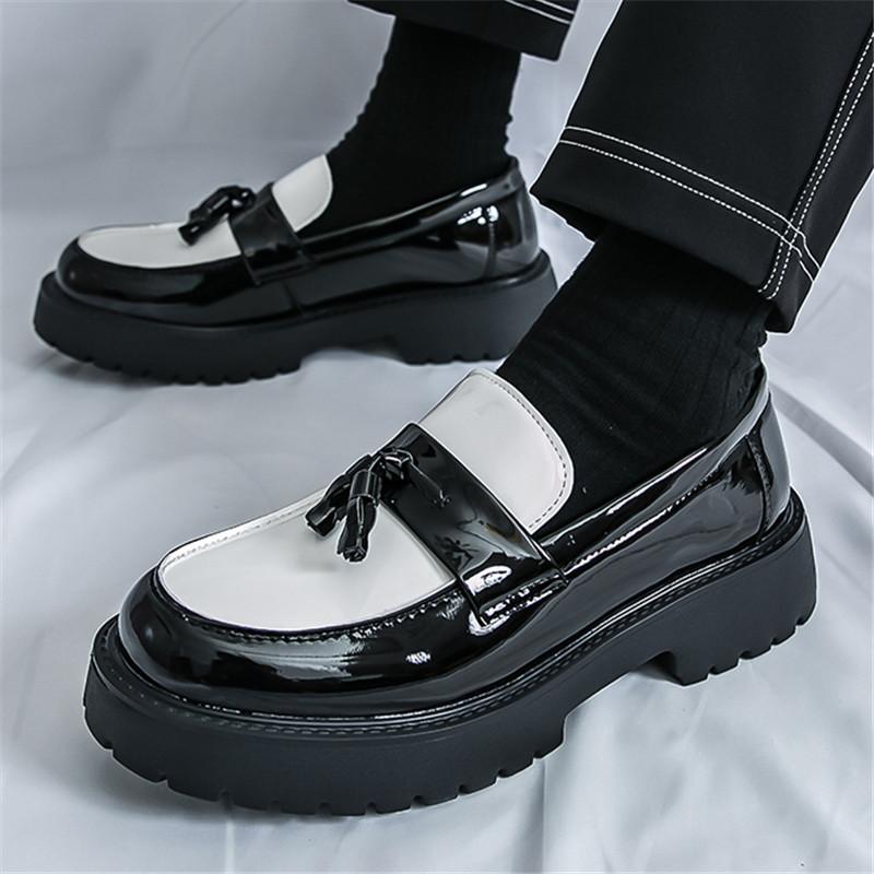 Fashion New Designer Men's Lightweight Black White Mix Tassels Loafter Height Increasing Casual Shoes Walking Sneakers Zapatos Hombre