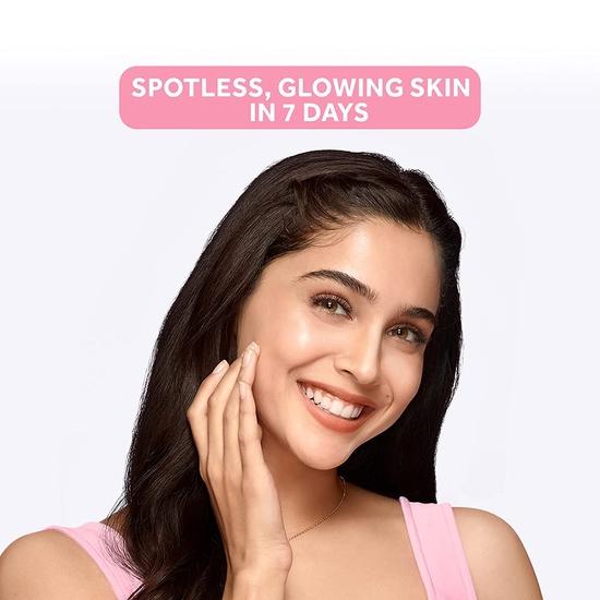 Дневной крем Pond'S Bright Beauty SPF 15, 50 г, нежирный, матирующий, ежедневный увлажняющий крем для лица - с ниацинамидом для осветления темных пятен и придания коже сияния