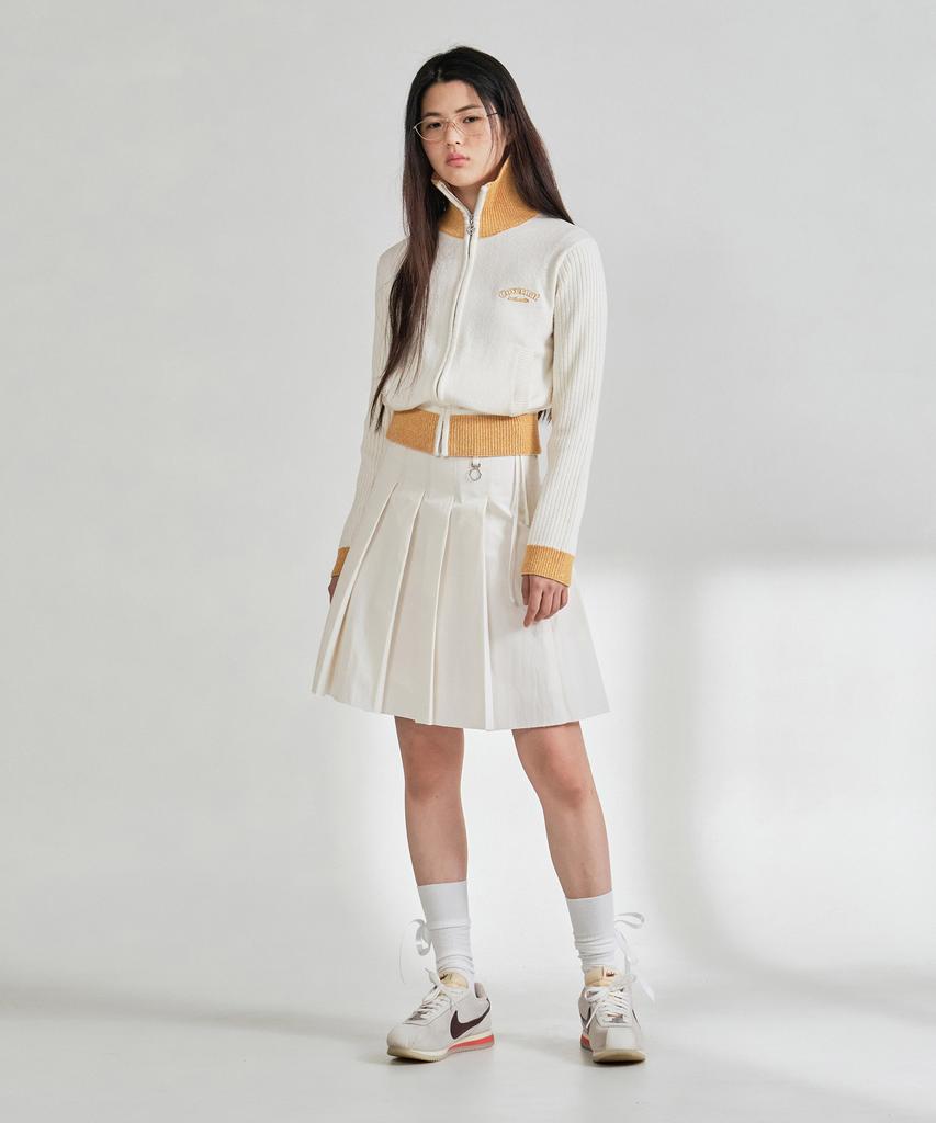 Covernat Woman Pleated Midi Skirt Ivory