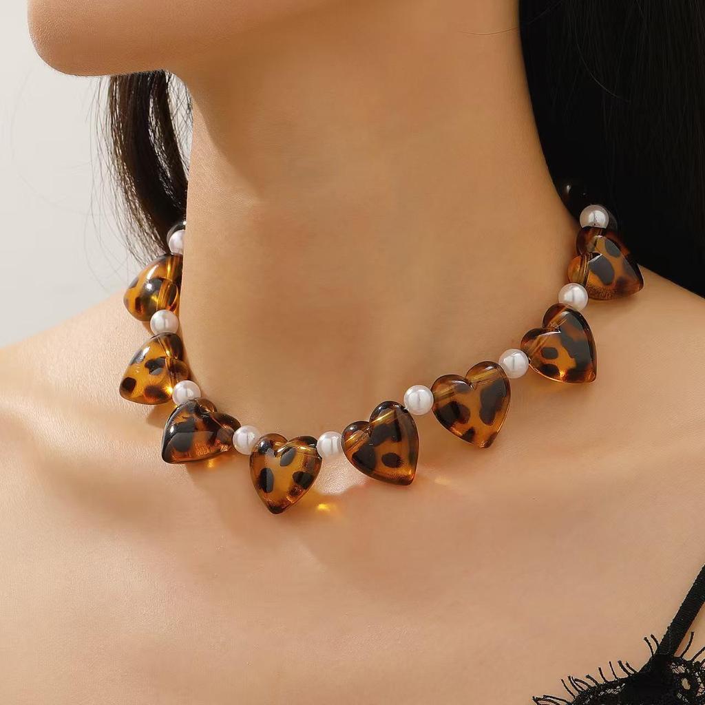 Punk Rivet Cross Clavicle Chain Choker Necklace for Men & Women