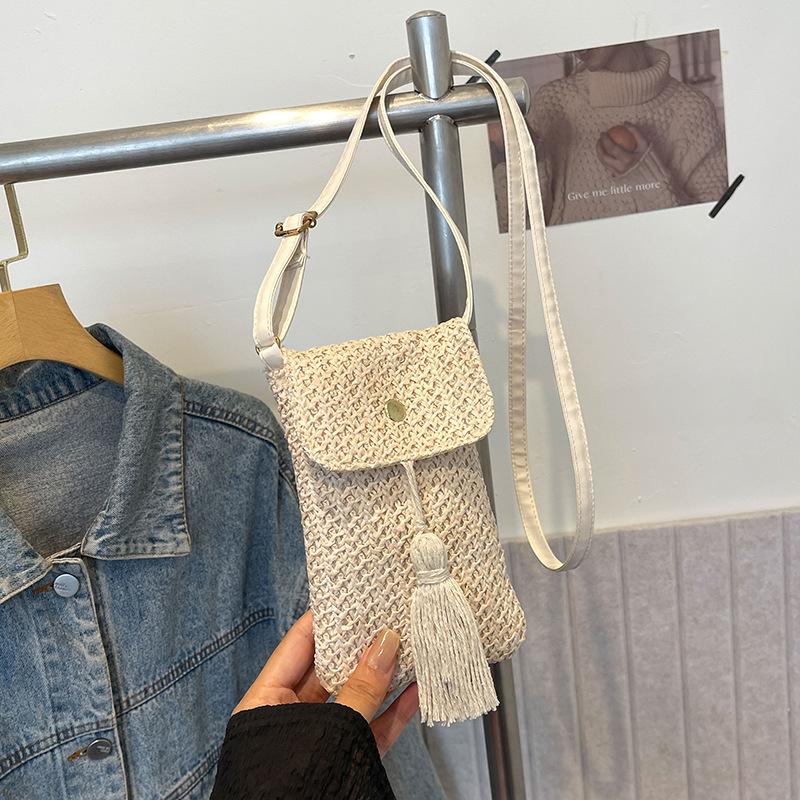 Yogodlns Women Straw Beach Bag Holiday Mobile Phone Shouder Bag Summer Tassel Mini Crossbody Bag for Lady Travel Bohemian Style