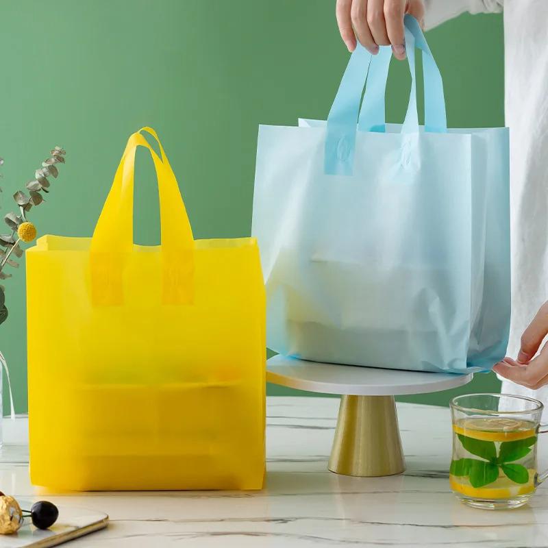 50 шт., пластиковая сумка для магазина одежды, упаковка для покупок, портативные цветные сумки для ресторанов быстрого питания с ручкой на вынос, белый карман