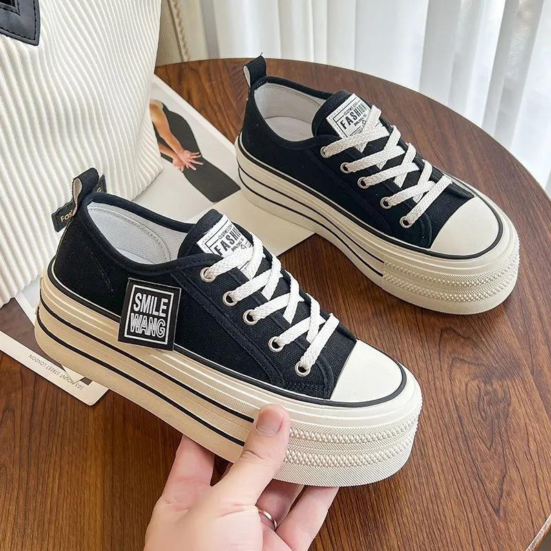 Женские черные парусиновые кроссовки на платформе со шнуровкой, удобная обувь, модная многофункциональная спортивная парусиновая обувь