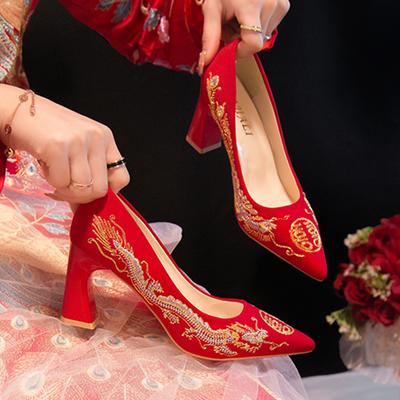 Красные туфли-лодочки с квадратным каблуком и вышивкой, женские туфли на высоком каблуке в китайском стиле, женские туфли 2024 года, свадебные туфли с вышивкой и острым носком
