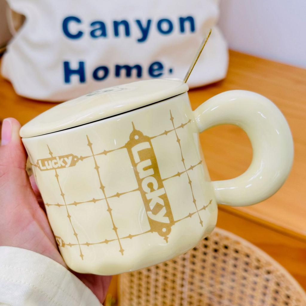 Соломенное стекло из боросиликатного стекла с крышкой и изображением животных, большая емкость для воды, для девочек, высокая термостойкость, простой подарочный набор чашек