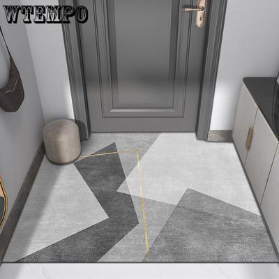 Придверный коврик можно обрезать в прихожей для бытового использования