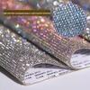 В наличии Самоклеящиеся стразы-кристаллы для декора автомобиля и DIY