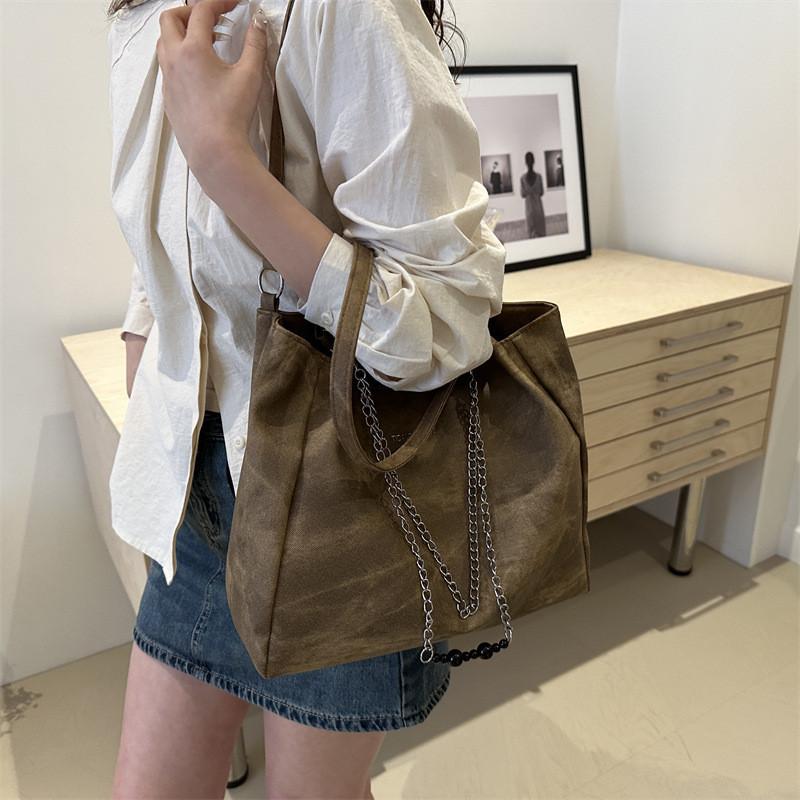 Stylish Spring Large Capacity Chain Tote Bag For Women 2024 Trendy Shoulder Bag In Black Gray And Brown