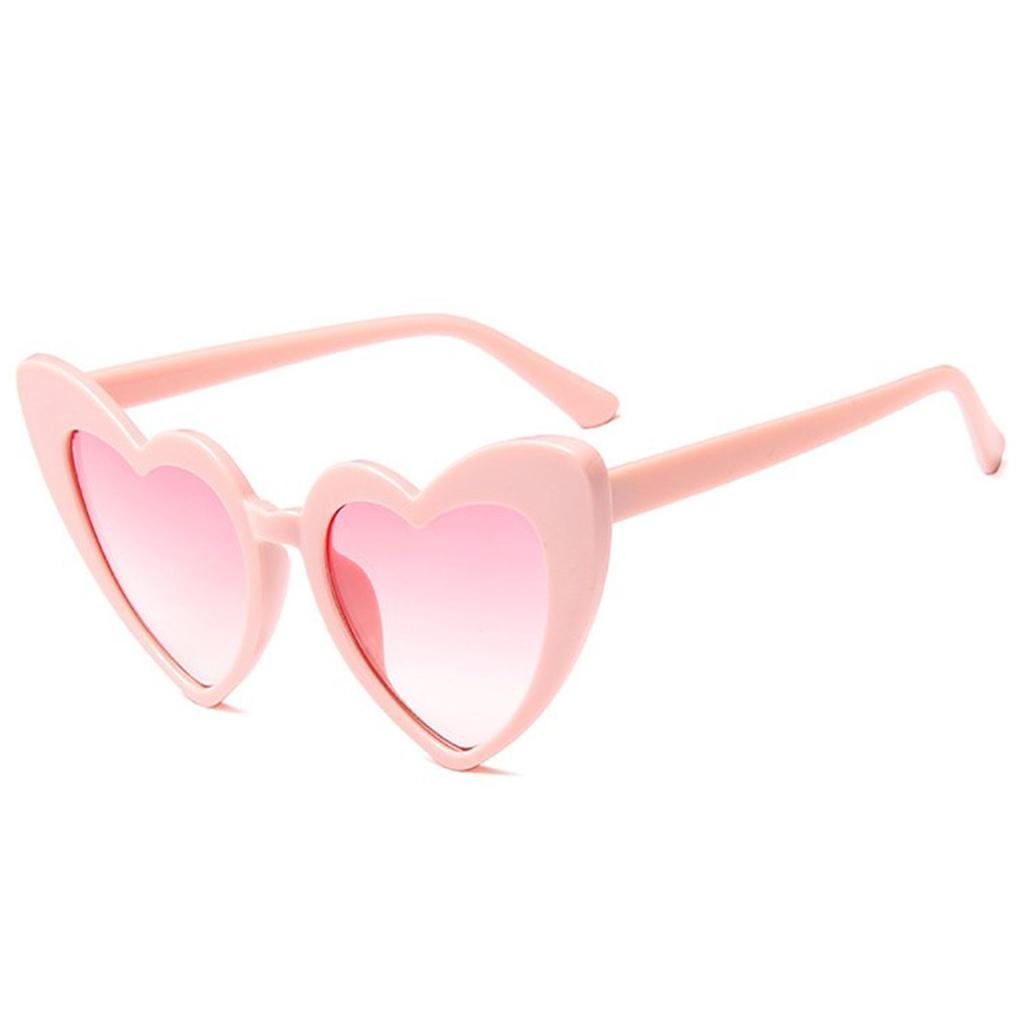 Fashion Clout Goggle Women Eyewear Heart-Shaped Sunglasses Vintage Sunglasses UV400 Protection
