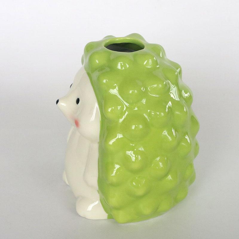 Hedgehog Ceramic Toothpick Holder Ornament, High-end Household Vase, Personalized Creative Light Luxury Tissue Box