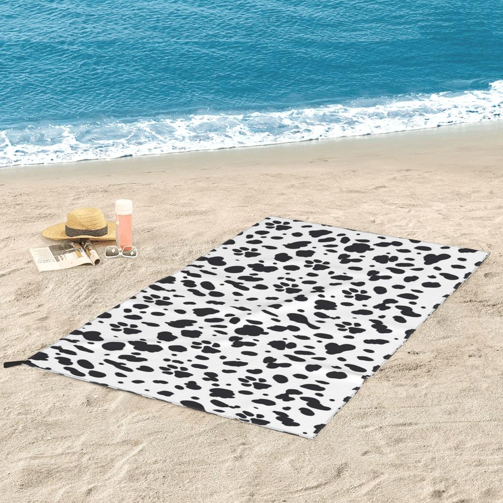 Dalmatian Spots Paws Print Dalmatian Dog Print Beach Towel Soft Microfiber Quick Dry Absorbent Quick Towels For Bath