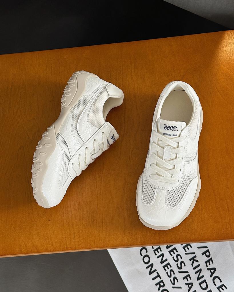 Кожаная сетка дышащие немецкие тренировочные туфли женские 2025 лето новые универсальные на мягкой подошве туфли Форреста Гампа спортивные и для отдыха доска