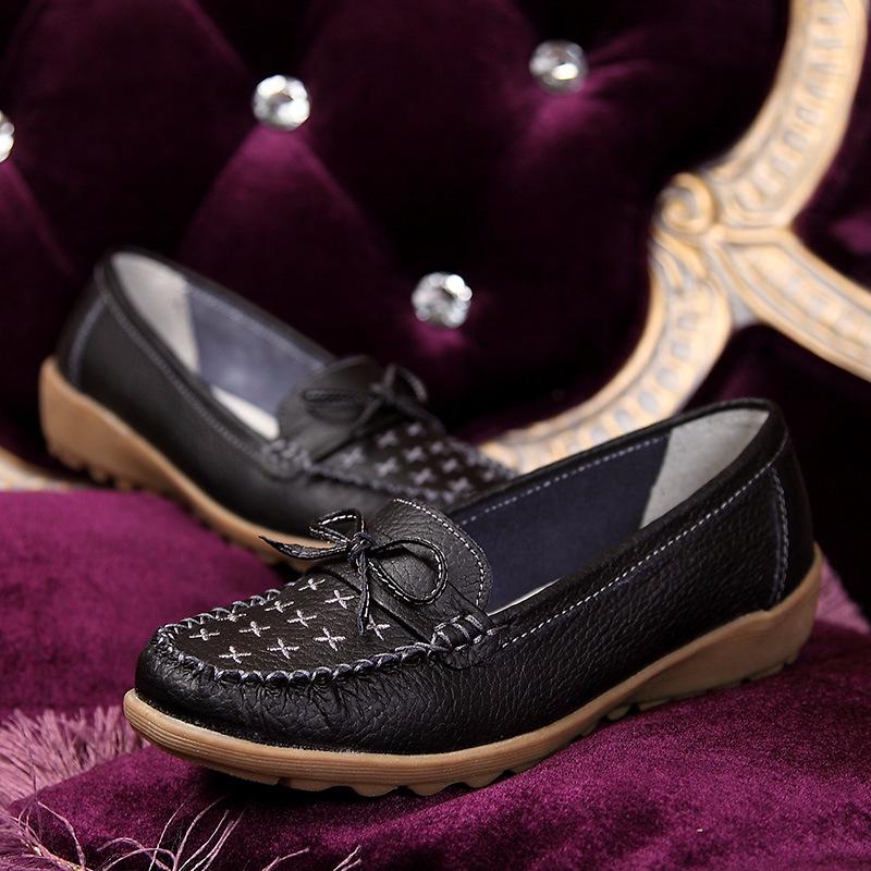 Туфли на плоской подошве. Женские удобные белые новые мягкие модные туфли. Классические туфли для медсестер. Суперлегкие женские повседневные туфли без шнуровки.