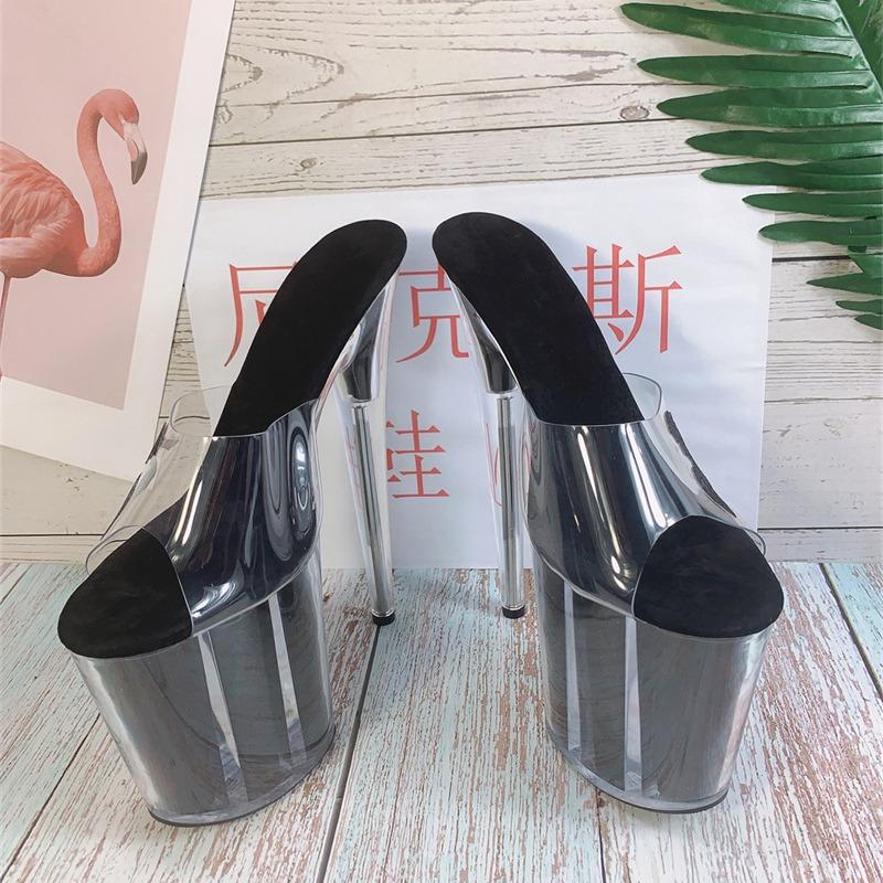 Трендовые брендовые тапочки женские 2025 новая летняя прозрачная водонепроницаемая обувь на высоком каблуке с открытым носком на тонком каблуке модные женские туфли