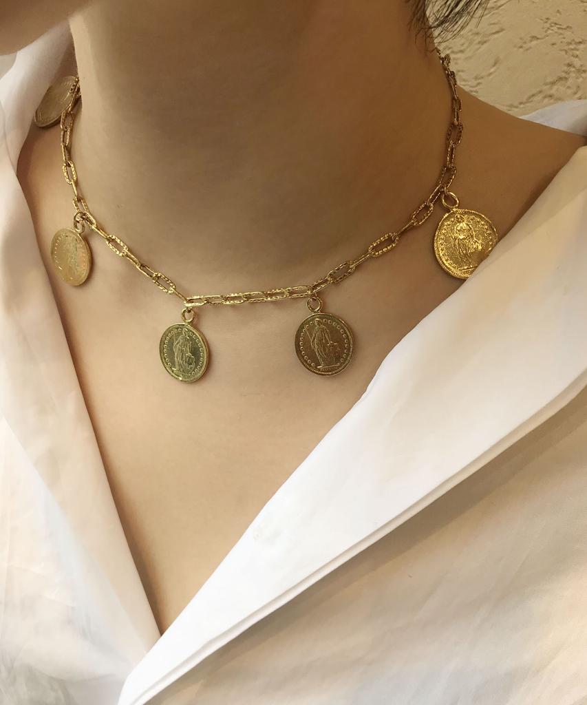 Estrella Unique Charm Necklace
