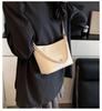 Textured bag women's 2025 spring and summer new trend fashion niche portable bucket bag commuter casual messenger bag