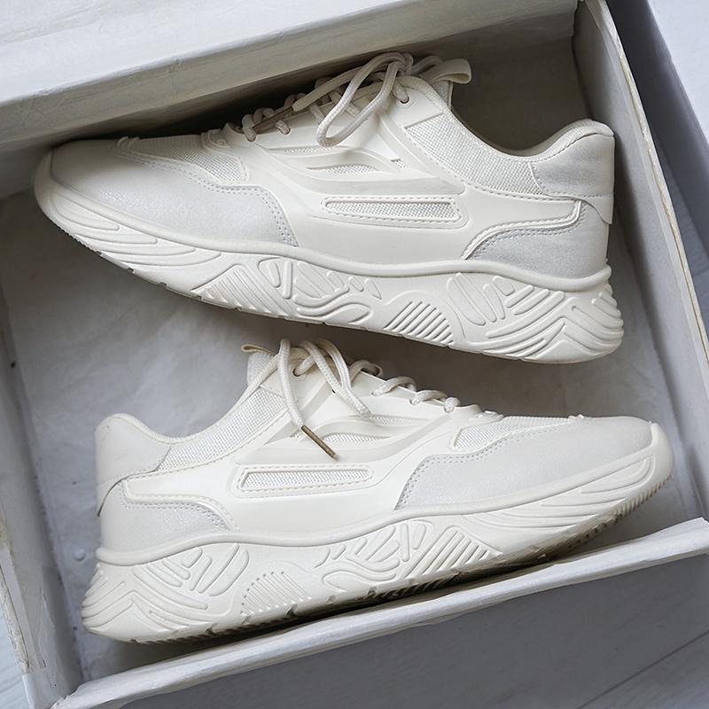 Мужская обувь Новая платформа Мужская Легкая Однотонные Повседневные Кроссовки Модные Трендовые Черные На толстой подошве Мужские Вулканизированные туфли Студенческие