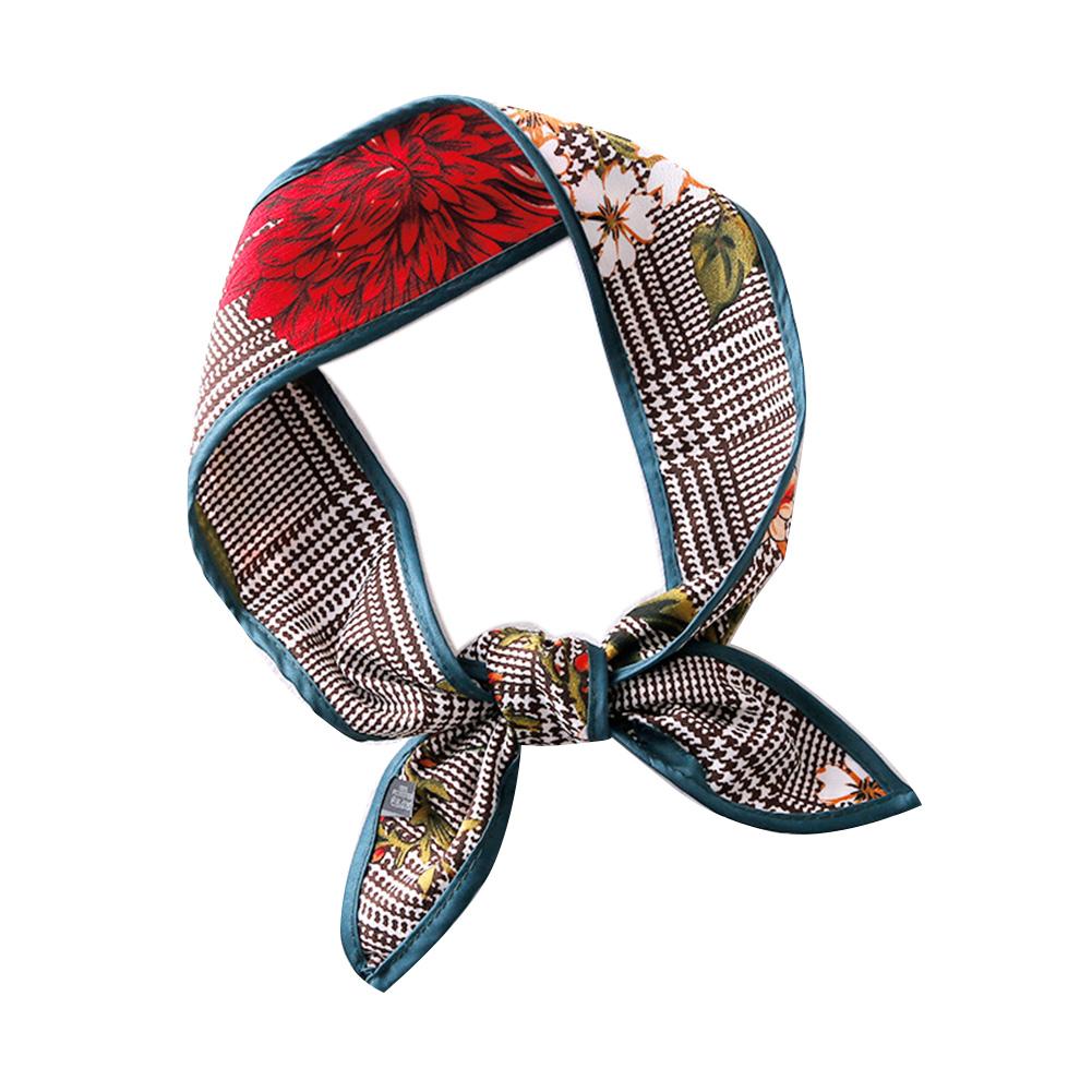 Stylish Small Sharp-angle Scarf Pretty Neckerchief Ornament Festival Gift