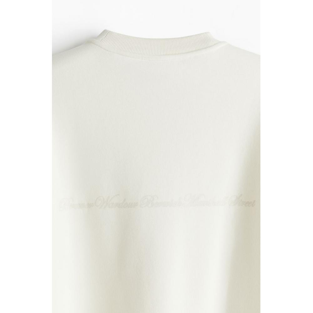 HM вышитые свитераHirt кремовые