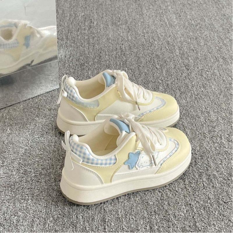 Retro Niche Sneakers Women's Spring and Autumn New Stars Kitten Cute Casual Sneakers Little White Shoes