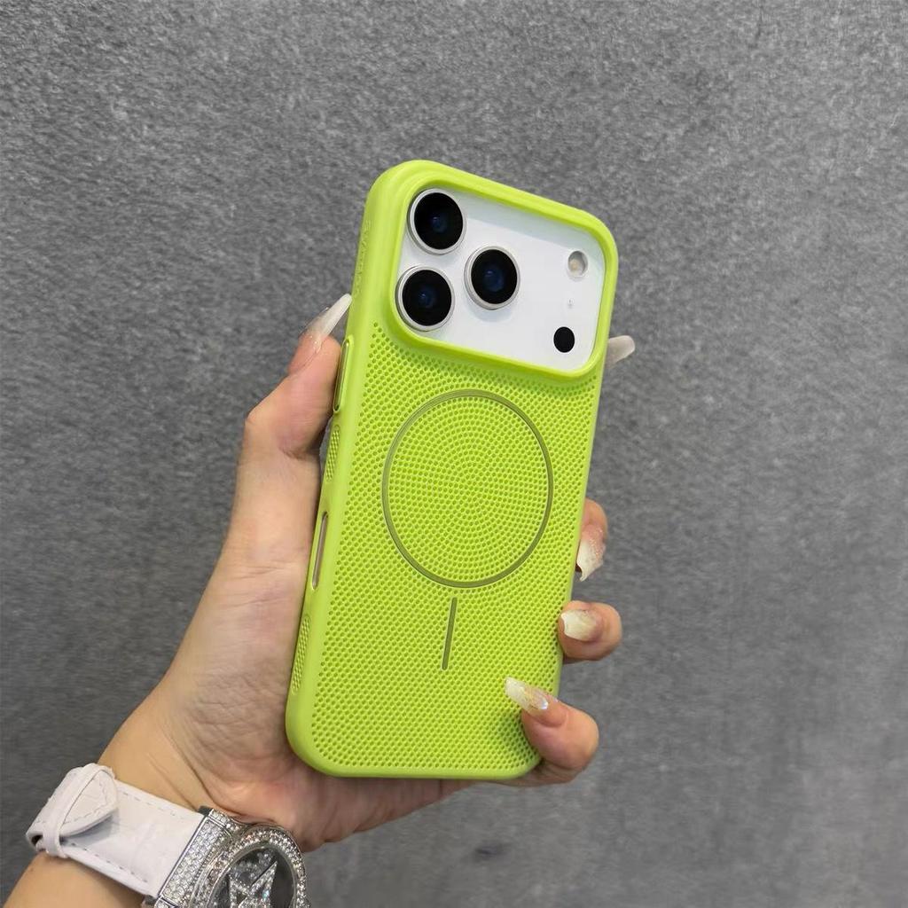 Матовый магнитный чехол для iPhone 17 Pro Max с сотовой структурой для теплоотвода