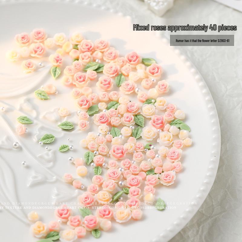 Розовый 3D дизайн ногтей с розами, цветами из смолы и миксом жемчуга