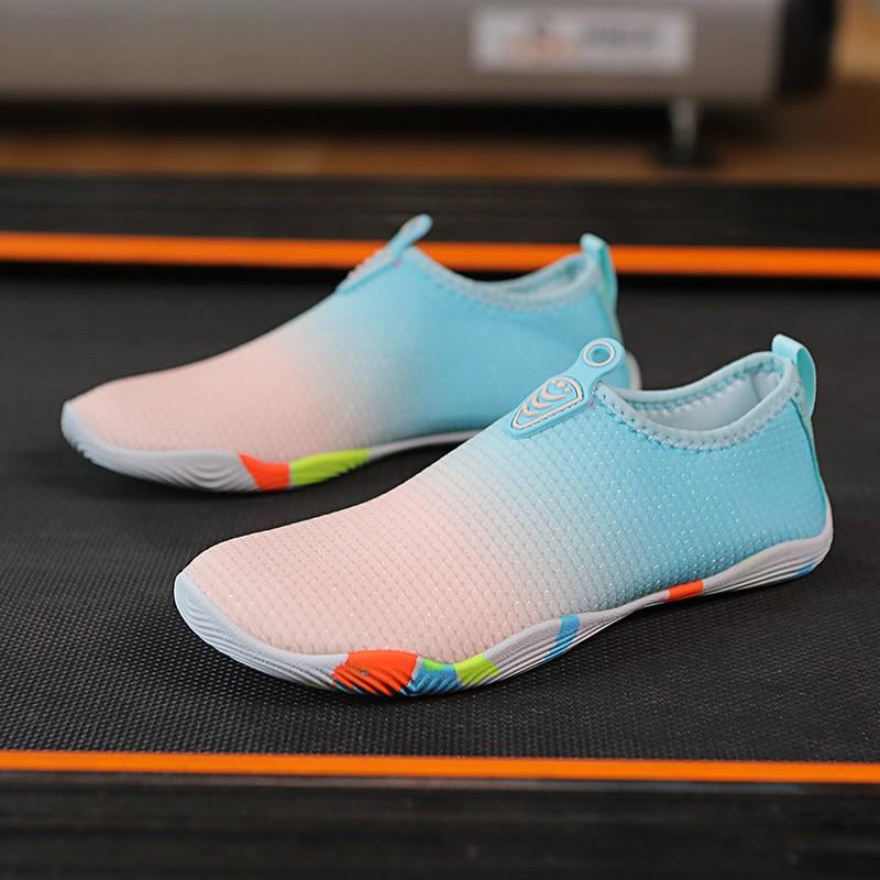 Unisex Quick-Dry Water Shoes Beach Swimming Hiking River Trekking Slip-On Sandals With Non-Slip Rubber Sole
