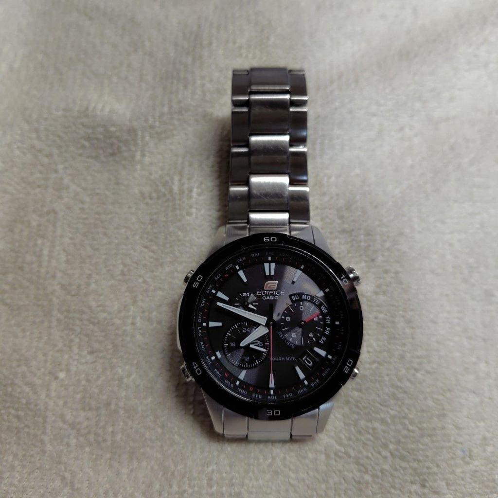 Б/у Радиоуправляемые солнечные часы CASIO EDIFICE Серебристые