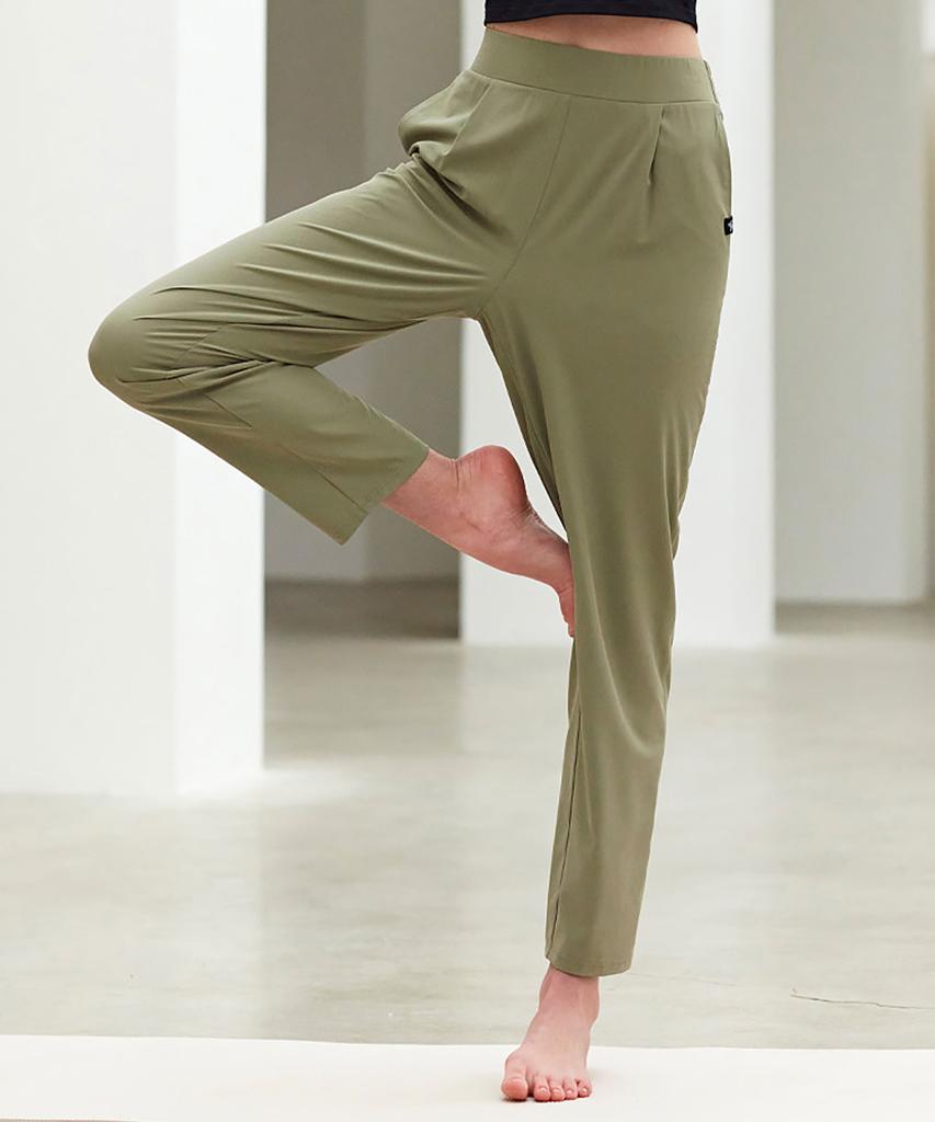 XEXYMIX Light Breeze Tapered Pants Georgian Green Xwftp02J1_Xwftp05J1