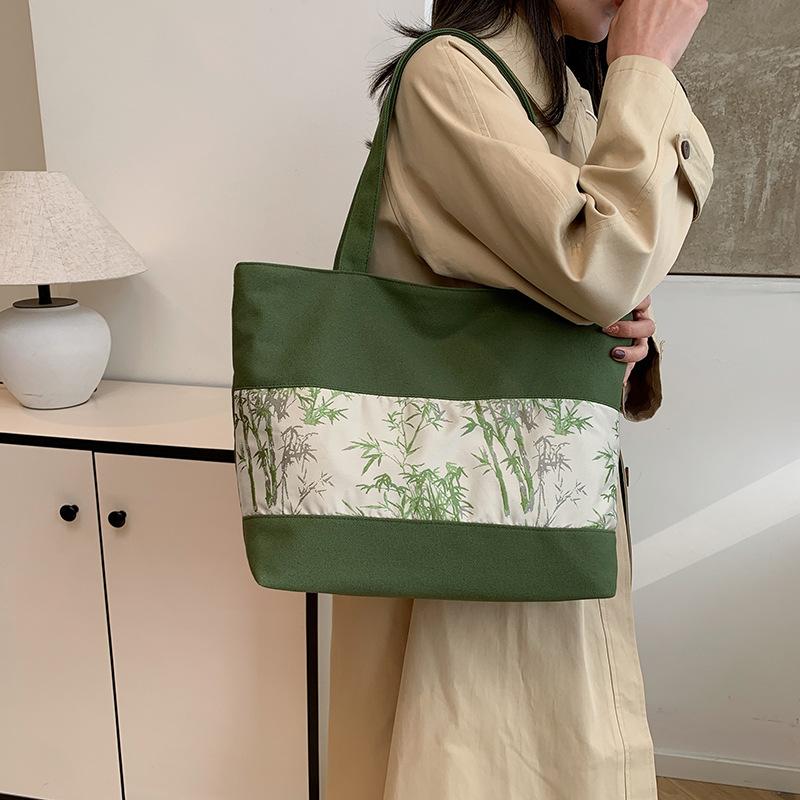 Женская сумка тоут 2025 новая сумка через плечо корейская версия модная личность тренд простая повседневная большая вместимость