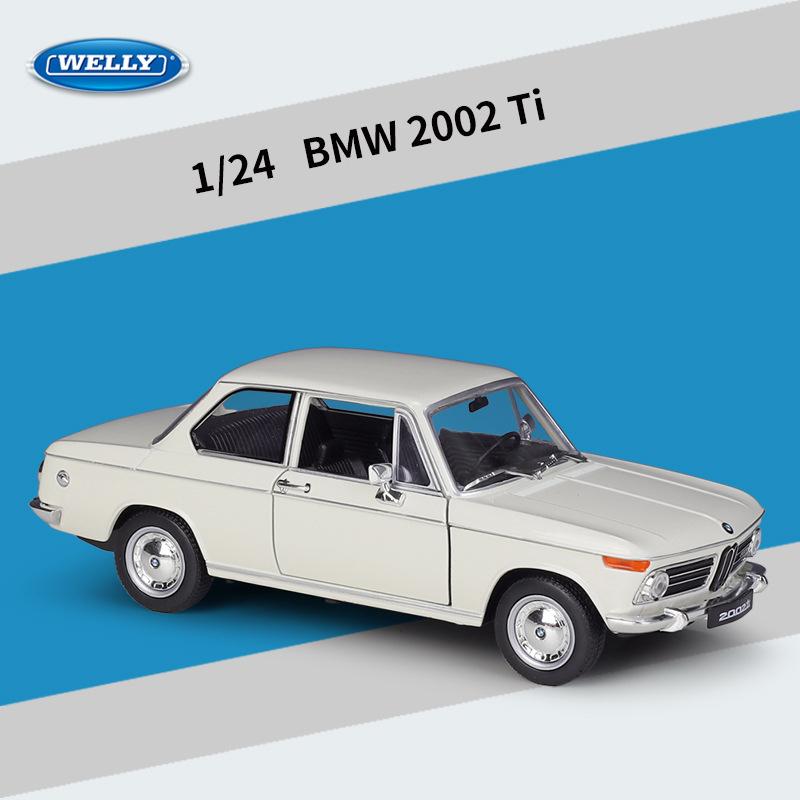 WELLY 1:24 BMW 2002Ti Alloy Car Diecasts & Toy Vehicles Car Model Miniature Scale Model Car Toy For Children