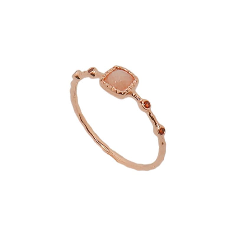 UNI.J Square Stone & Garnet Rose Gold Ring Ir263