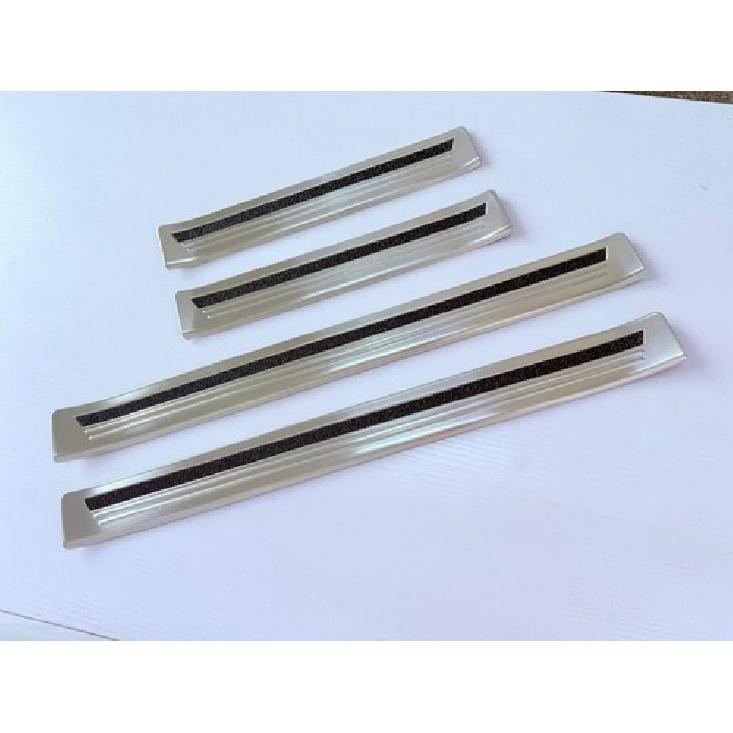 Silver Door Sill Scuff Plate Guard Cover Trim For 24-25 Toyota Prado LC250 4PCS