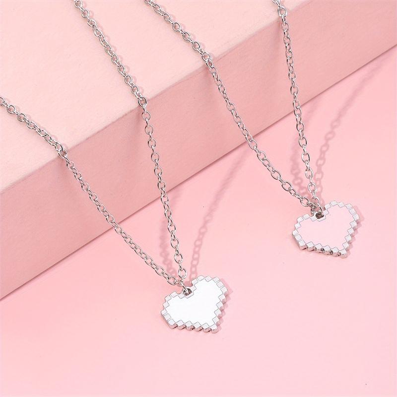 2 Love Pixel Lovers Girlfriends Simple Sweater Chain Collar