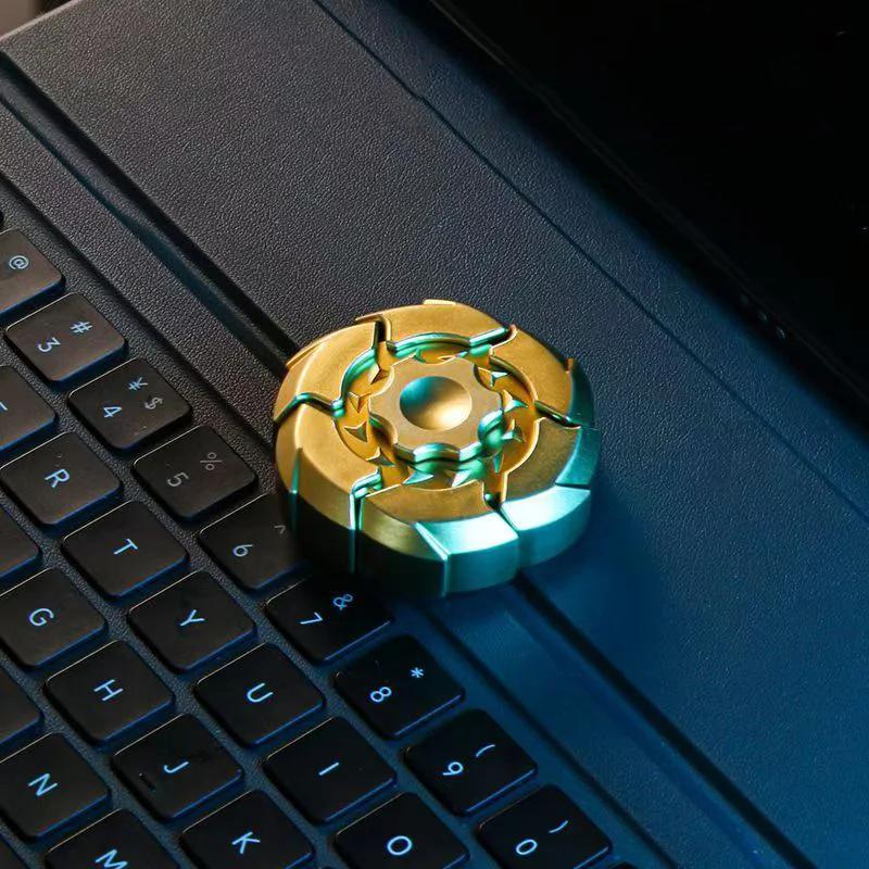 Бесшумный вращающийся гироскоп, магнитный гироскоп, вращающийся на 360°, с жидкостными подшипниками, сенсорная игрушка-спиннер для снятия стресса для взрослых