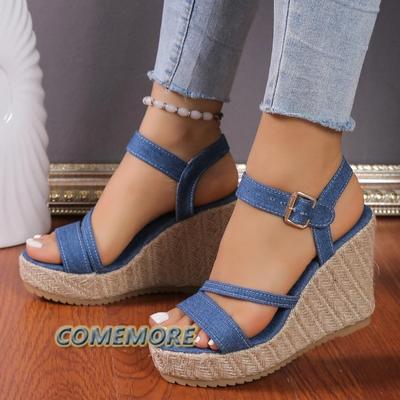 Обувь для женщин 2024 года, новые высококачественные сандалии с пряжкой на ремне, модные повседневные женские сандалии с круглой головкой и твердым танкеткой в римском стиле