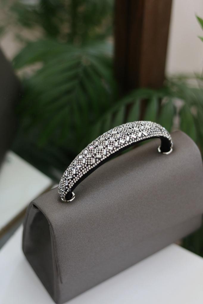 Women's Stylish and Useful Evening Dress Bag Women's Silvery Gold Stone Detailed Evening Dress Shoulder Bag