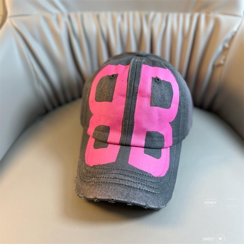 Новая кепка женская с принтом граффити double B letter hat companion универсальная дырявая бейсболка мужская тренд