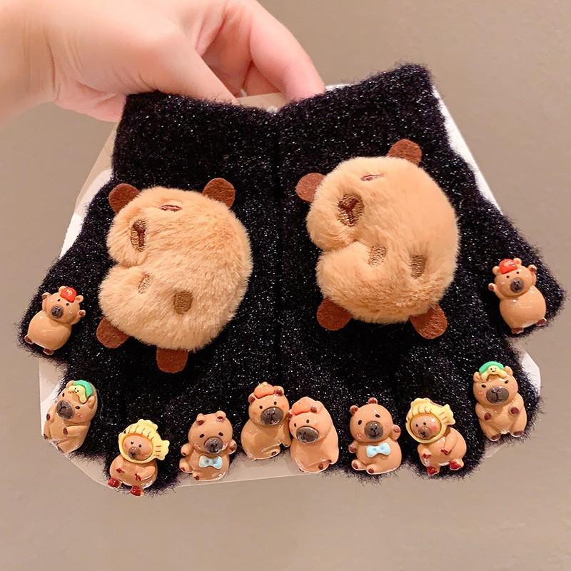 Plush Children's Five-Finger Gloves with Cute Animal Characters for Autumn and Winter