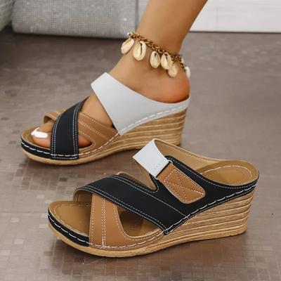 Модная женская обувь 2025 Туфли-шлепанцы с открытым носком Женская модная обувь в сочетающейся цветовой гамме Повседневная летняя обувь Большой размер Женские сандалии на платформе и танкетке
