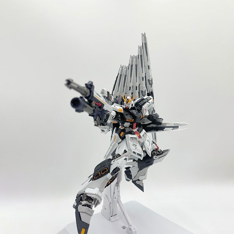 В наличии V-Tiger 1/100 Vt02 Nu Soldier Сборная Модель Игрушечные Наборы Rx-93-V2 Yujiaoland V Меха Gk Предварительно Покрашенный Сплавной Каркас Модели