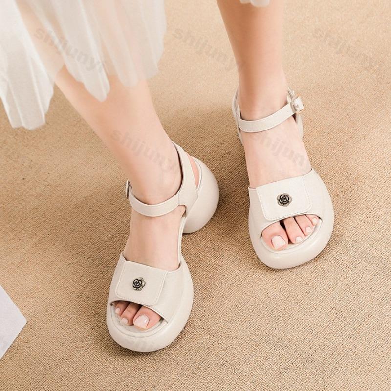 Fashion Retro Soft Flower Sandals for Women 2025 Summer Thick Heels New Elegant Temperament Roman Style Comfortable Open Toes High Heels