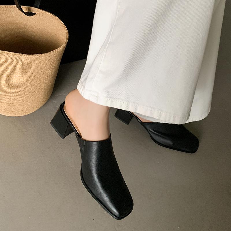 Мода 2025 Лето Женская обувь Квадратный носок Квадратный каблук Шлепанцы Модная обувь из коровьей кожи для женщин Повседневные мюли для женщин Сандалии