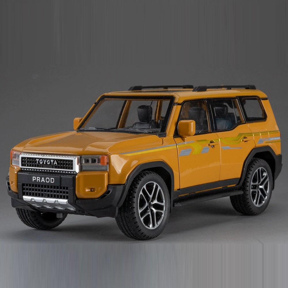 1:24 FJ Cruiser Prado LC250 Car Model Toy Metal Diecast Sound Light Shock Absorption Off-road Vehicle Simulation Boys Gifts