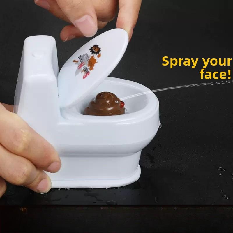 Funny 9cm Simulation Toilet Water Gun Summer Pvc Prank Decompression Tool Creative Gift Water-stained Toilet